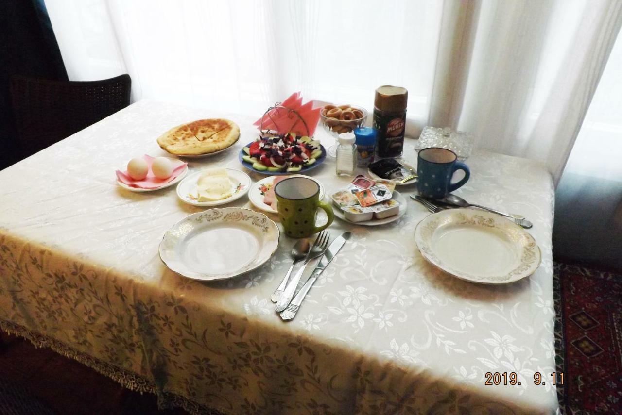Guest House Ing Tbilisi Buitenkant foto